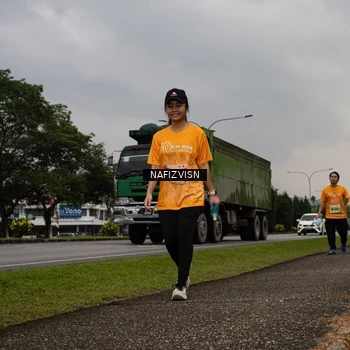 Runner Photo 8563987