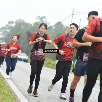 Runner Photo 8563990