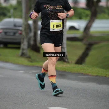 Runner Photo 8563998