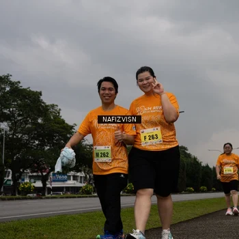 Runner Photo 8564004