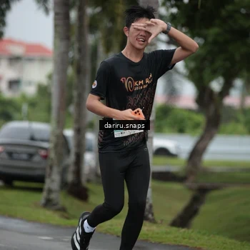 Runner Photo 8564013