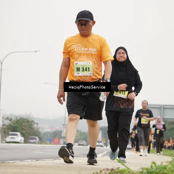 Runner Photo 8564020