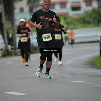 Runner Photo 8564029