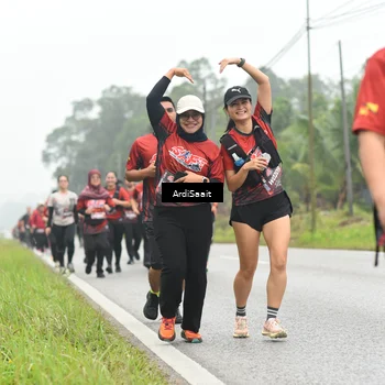 Runner Photo 8564031