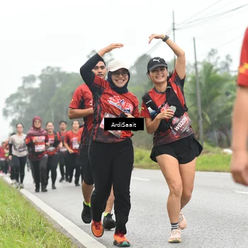 Runner Photo 8564037