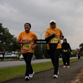 Runner Photo 8564047