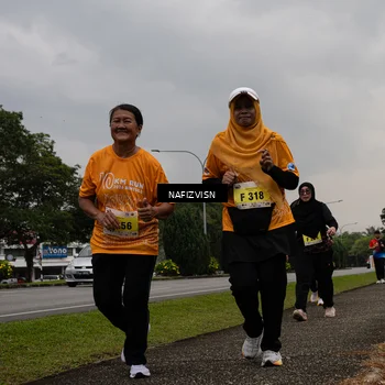 Runner Photo 8564054