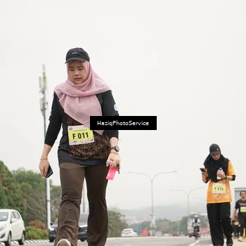 Runner Photo 8564068