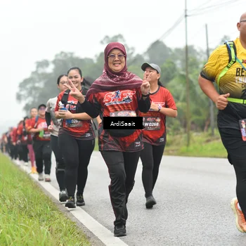 Runner Photo 8564072