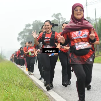 Runner Photo 8564077