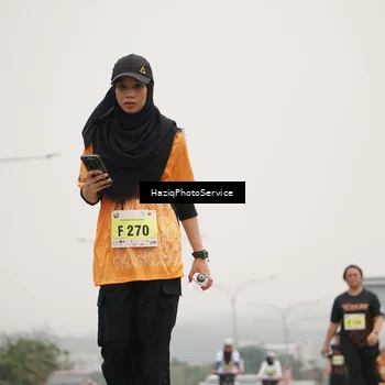 Runner Photo 8564103