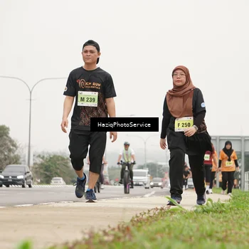 Runner Photo 8564134