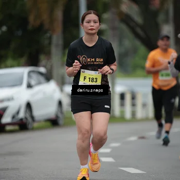 Runner Photo 8564136
