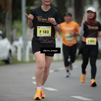 Runner Photo 8564137