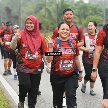 Runner Photo 8564158