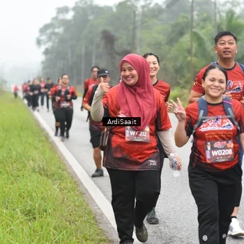 Runner Photo 8564165