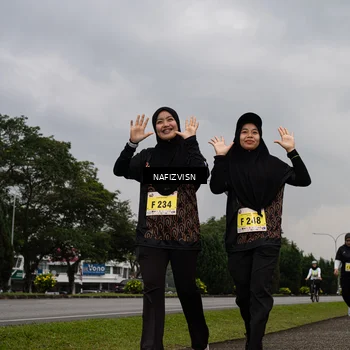 Runner Photo 8564175