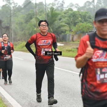 Runner Photo 8564176