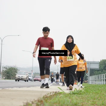 Runner Photo 8564198