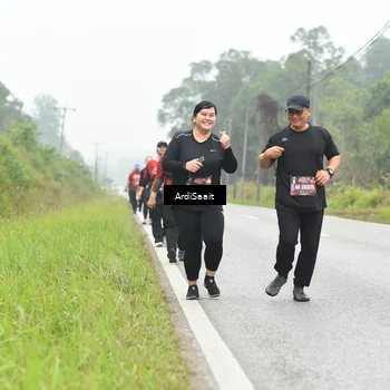 Runner Photo 8564218
