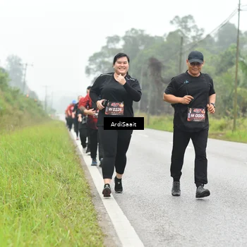 Runner Photo 8564230