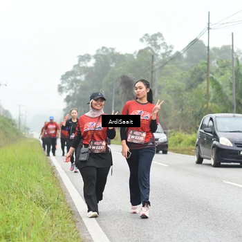 Runner Photo 8564249