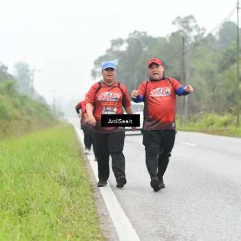 Runner Photo 8564271
