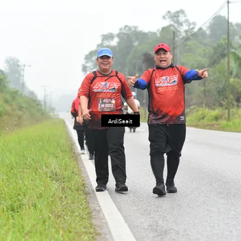 Runner Photo 8564283