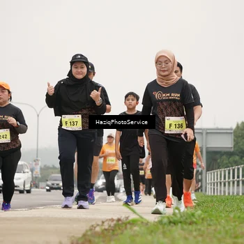 Runner Photo 8564290