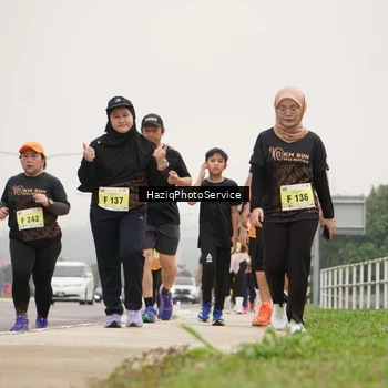 Runner Photo 8564303