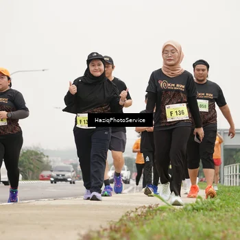 Runner Photo 8564315