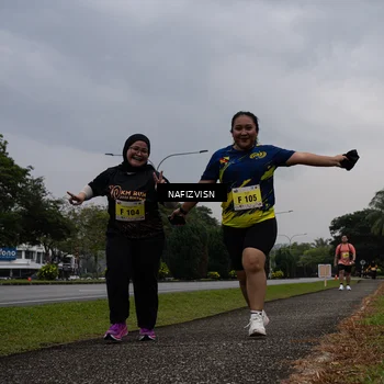 Runner Photo 8564341