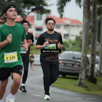 Runner Photo 8564359