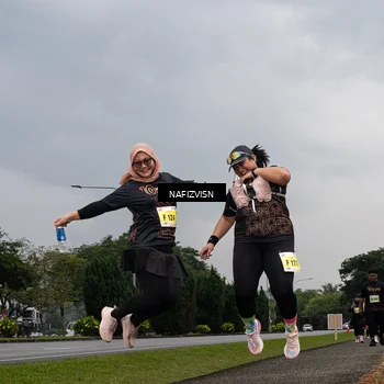 Runner Photo 8564384