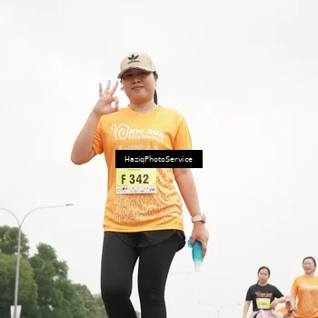 Runner Photo 8564388