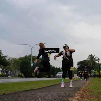 Runner Photo 8564393