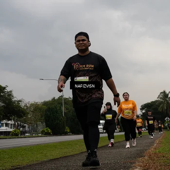Runner Photo 8564415