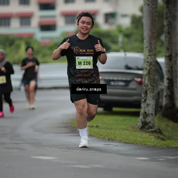 Runner Photo 8564431