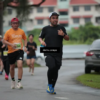 Runner Photo 8564453