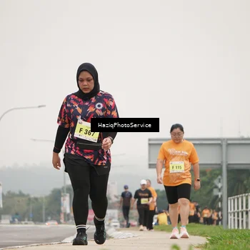 Runner Photo 8564469