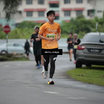 Runner Photo 8564474