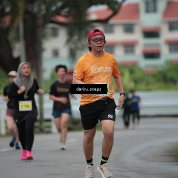 Runner Photo 8564486