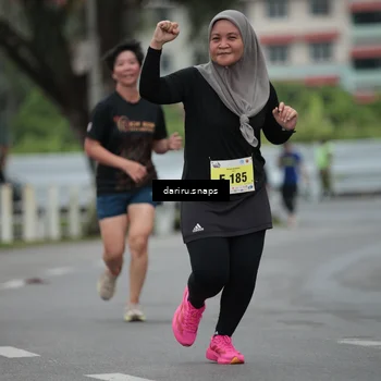 Runner Photo 8564521