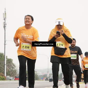 Runner Photo 8564550