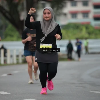 Runner Photo 8564555