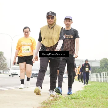 Runner Photo 8564565