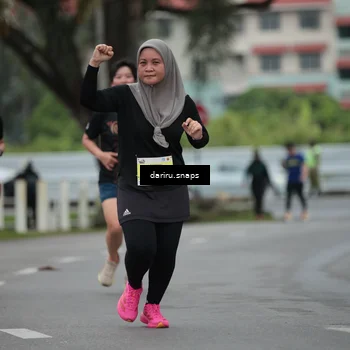 Runner Photo 8564571