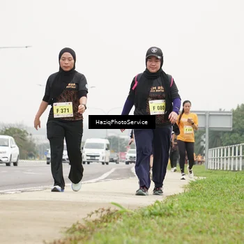 Runner Photo 8564576