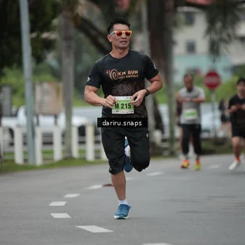 Runner Photo 8564649