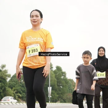 Runner Photo 8564661